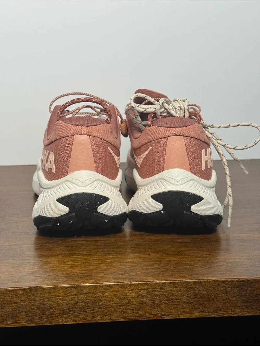 HOKA Transport GTX Gore-Tex Shoes Women’s 10 Blush Rose/Cream NWT